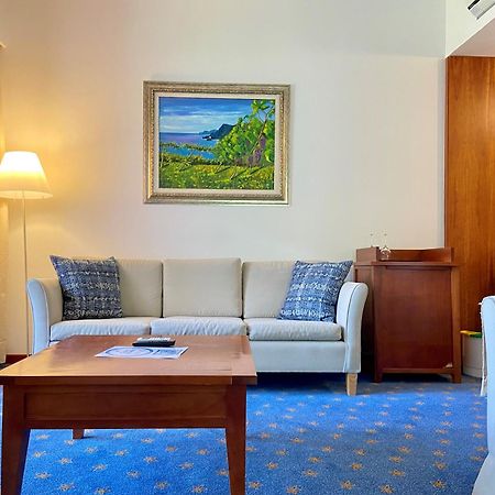 Bio Hotel - Hotel Quinta Da Serra Camara de Lobos Luaran gambar