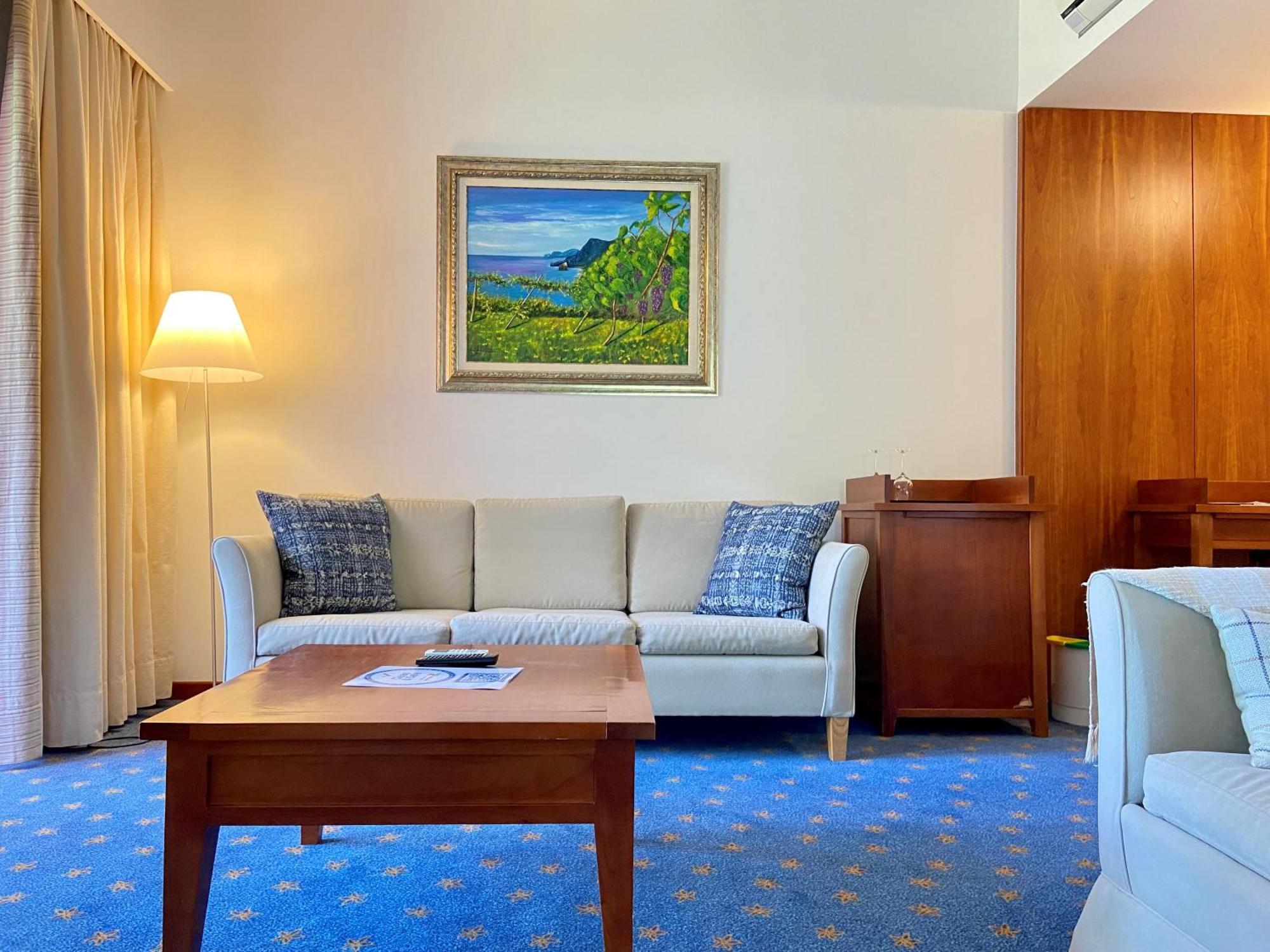 Bio Hotel - Hotel Quinta Da Serra Camara de Lobos Luaran gambar